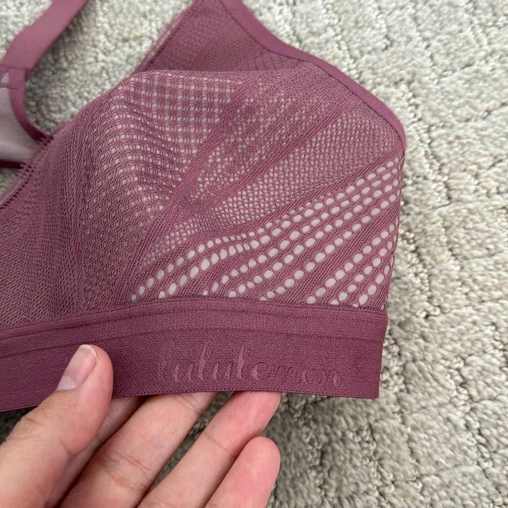 Lululemon Awake to Lace Bra Plumful / Smoky Blush purple Mauve sports bra yoga - Picture 4 of 7